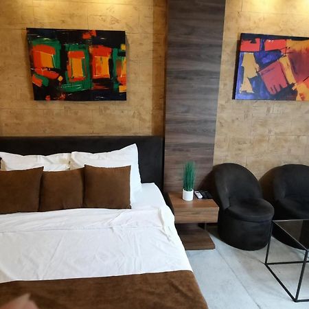 Stan Na Dan Apartman D Lux Jacuzzi 크라구예바츠 외부 사진