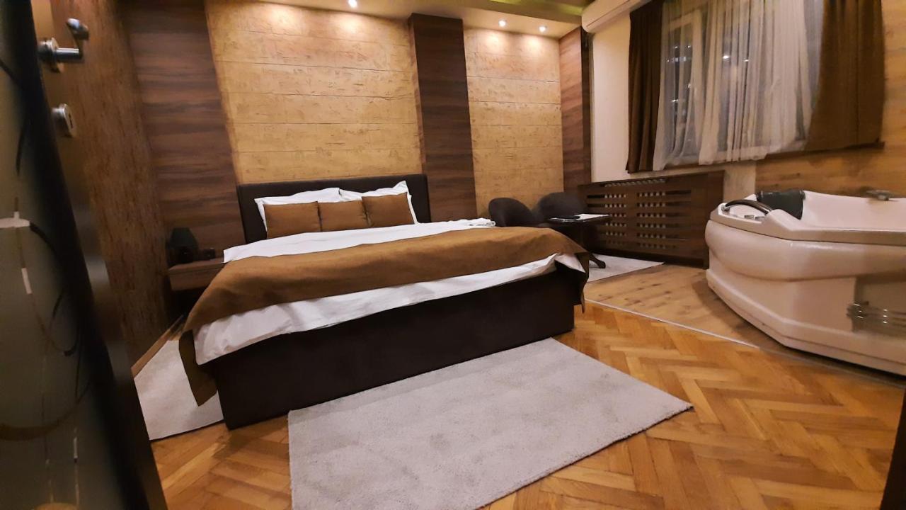 Stan Na Dan Apartman D Lux Jacuzzi 크라구예바츠 외부 사진