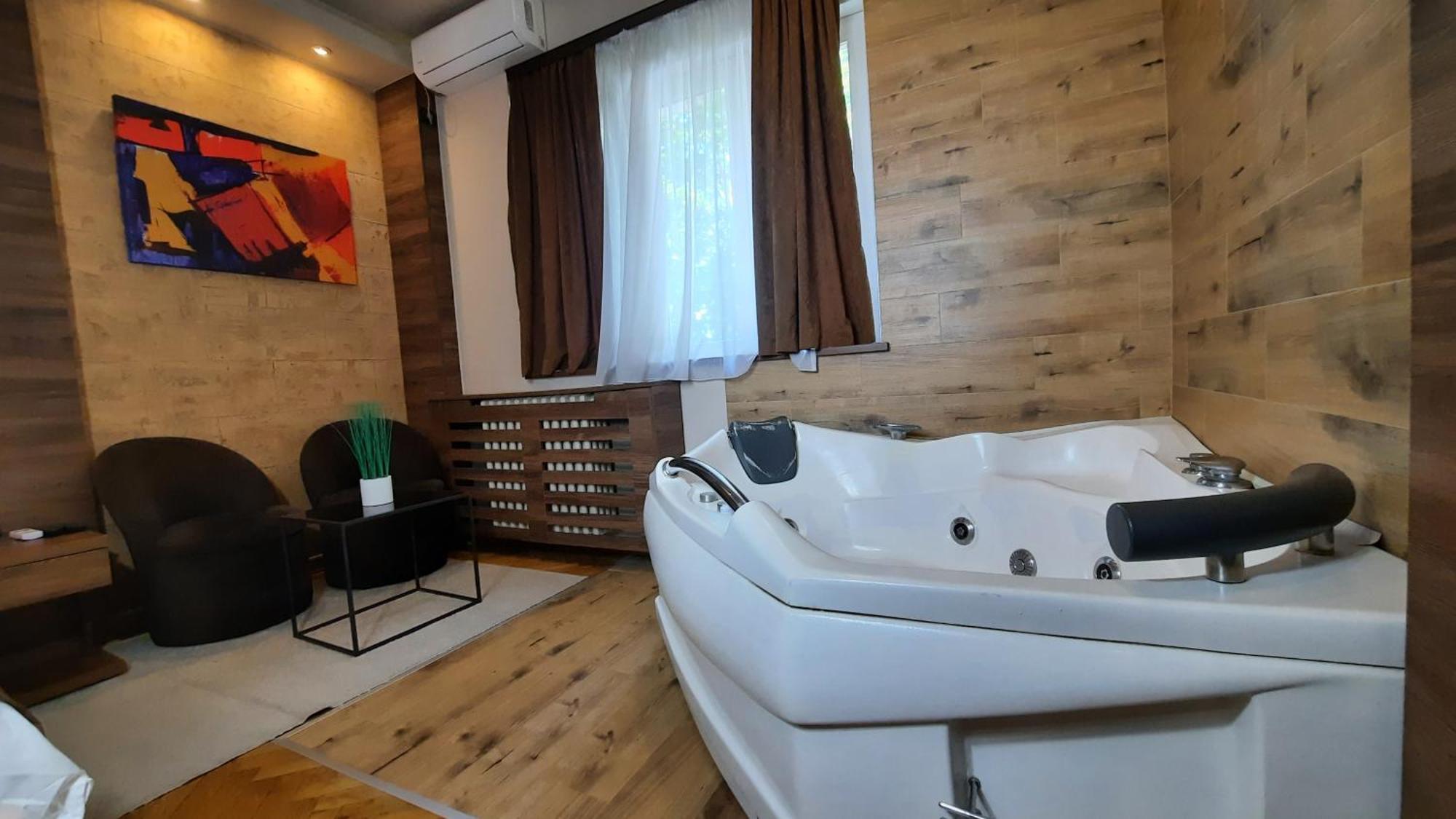 Stan Na Dan Apartman D Lux Jacuzzi 크라구예바츠 외부 사진