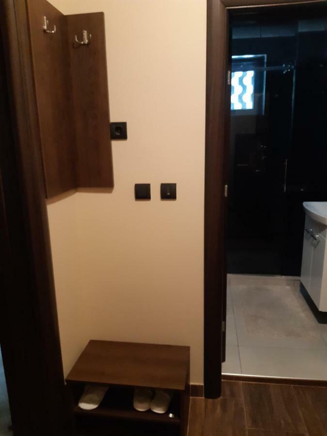 Stan Na Dan Apartman D Lux Jacuzzi 크라구예바츠 외부 사진