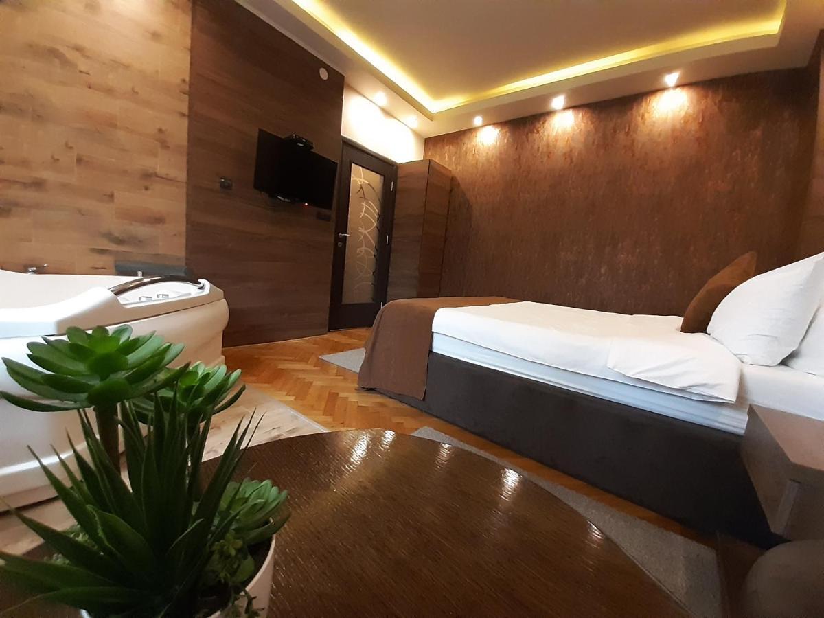 Stan Na Dan Apartman D Lux Jacuzzi 크라구예바츠 외부 사진